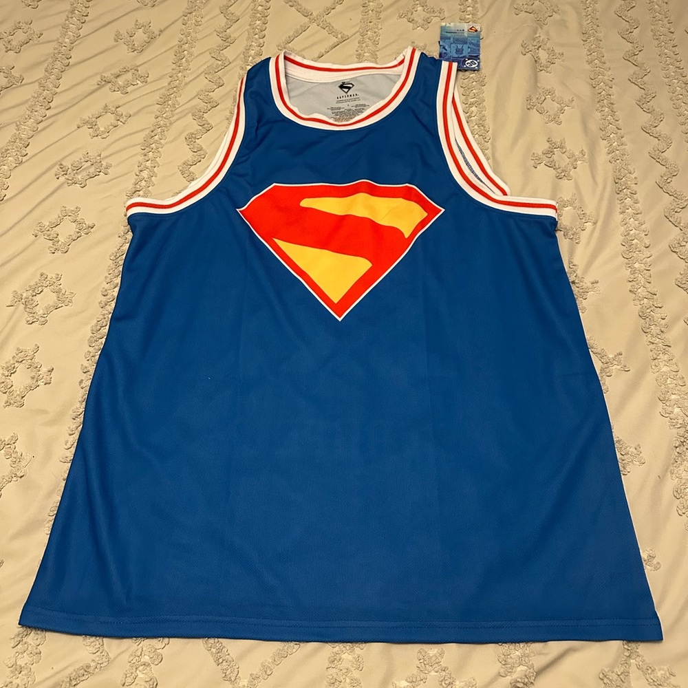 Superman #25 Metropolis Blue Graphic Basketball Jersey Men’s Size Large New Tags